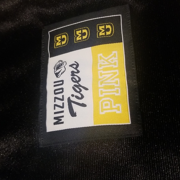 Jersey - Picture 2 of 5